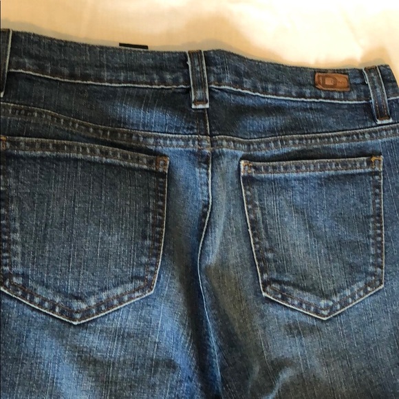 DKNY Jeans - Picture 4 of 5